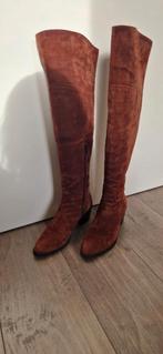 Hoge suede laarzen maat 39 - merk Lilian - zo goed als nieuw, Ophalen of Verzenden, Zo goed als nieuw, Bruin, Hoge laarzen