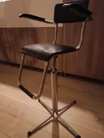 Kinder kappersstoel, retro. Gispen design.
Kinderstoel, Huis en Inrichting, Stoelen, Ophalen, Zo goed als nieuw, Zwart, Eén