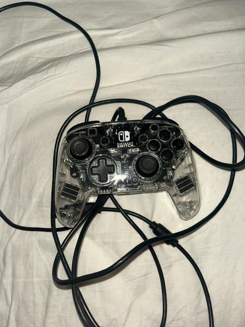 Doorzichtige Nintendo Switch controller bedraad | Origineel, Spelcomputers en Games, Games | Nintendo Switch, Zo goed als nieuw