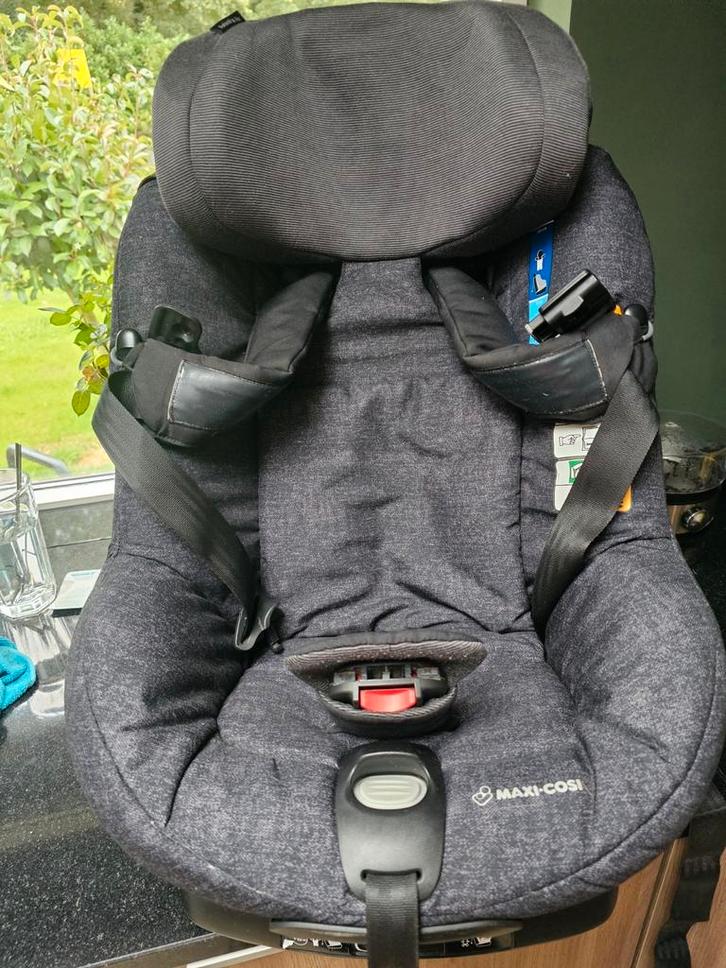 Maxi-Cosi AxissFix Air - ZGAN + Extra Hoes!, Kinderen en Baby's, Autostoeltjes, Zo goed als nieuw, Maxi-Cosi, Isofix, Ophalen of Verzenden