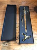 fraai miniatuur zwaard/ briefopener, incl doos en houder, Ophalen of Verzenden, Overige soorten, Overige gebieden, Zwaard of Sabel