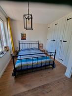 Ikea zwart stalen bed 160x200/ lattenbodem en matrassen, Ophalen, Gebruikt, Zwart, Tweepersoons