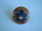 antieke broche met bloem hout uit ca 1930 nr. 3, Ophalen of Verzenden, Overige materialen, Broche