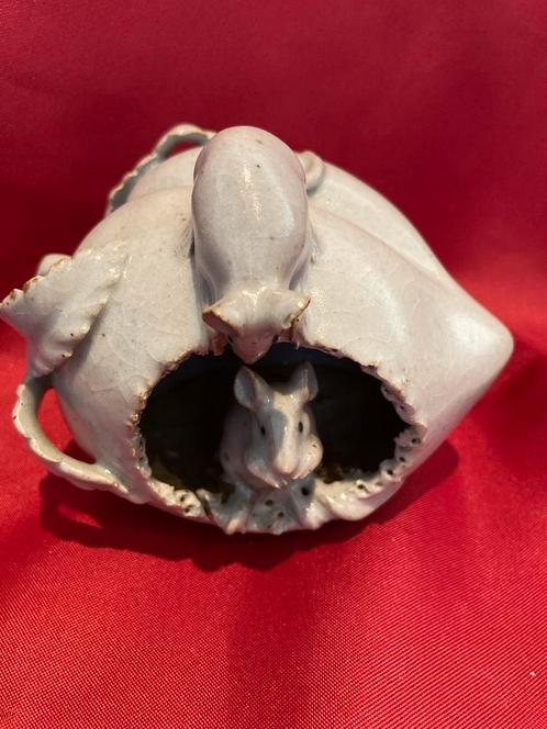Keramische Appel met Muizen, Antiek en Kunst, Antiek | Keramiek en Aardewerk, Ophalen of Verzenden
