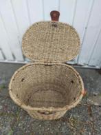 Rieten picknick mand , 33x24x27cm, Hobby en Vrije tijd, Picknickmanden, Ophalen of Verzenden, Zo goed als nieuw