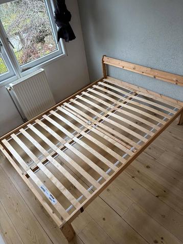 Ikea bedframe met lattenbodem