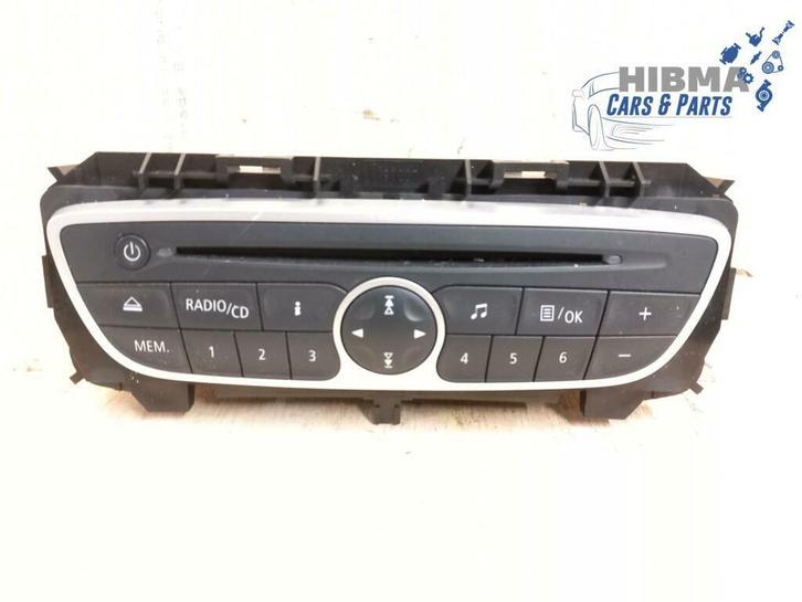 Renault Twingo II Radio/CD 281150031R 2008 t/m 2014, Auto-onderdelen, Elektronica en Kabels, Gebruikt, Ophalen of Verzenden