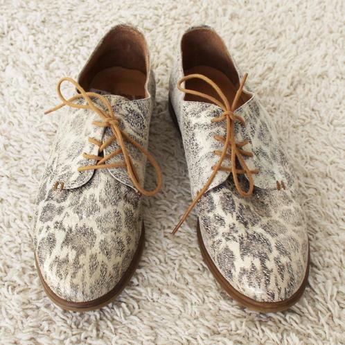 Prachtige Leren Choizz Schoenen (Maat 38) s21 € 45,-, Kleding | Dames, Schoenen, Zo goed als nieuw, Schoenen met lage hakken, Overige kleuren