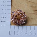 Broche, Speldje, Roze krans, Cadeau, Verzamelen, D, Overige materialen, Ophalen of Verzenden, Zo goed als nieuw