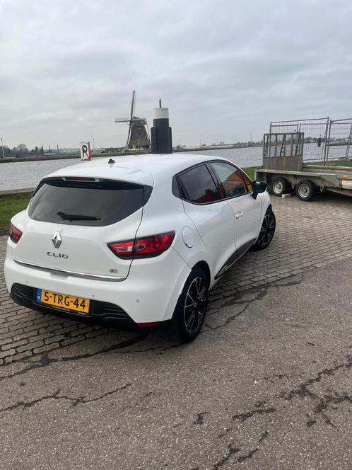 Renault Clio 1.5 DCI 66KW 5-DRS 2014 Wit, Auto's, Renault, Particulier, Clio, Airbags, Airconditioning, Alarm, Apple Carplay, Bluetooth