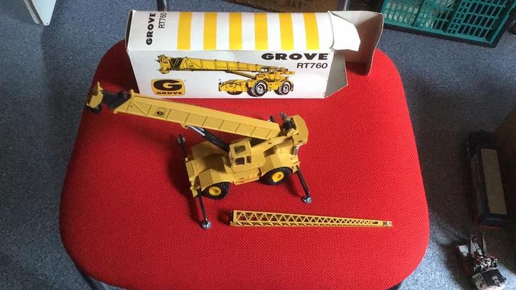 NZG MODELLE 149 GROVE RT760 KRAAN IS NIEUW EN IN  DOOS, Hobby en Vrije tijd, Modelauto's | 1:50, Nieuw, Hijskraan, Tractor of Landbouw
