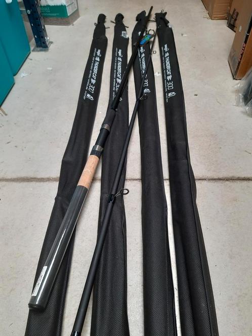 5 nieuwe meerval hengels Thunder Cat 3 meter 100-200 gram, Watersport en Boten, Hengelsport | Roofvissen, Nieuw, Werphengel, Ophalen of Verzenden
