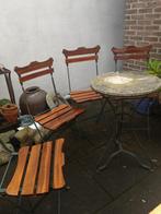 Vier prachtige originele bistrostoeltjes en tafel, Ophalen