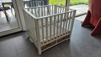 Box massief hout met 2 boxkleden, waarvan 1 nieuw, Kinderen en Baby's, Boxen, Ophalen, Zo goed als nieuw, Rechthoekig, In hoogte verstelbaar