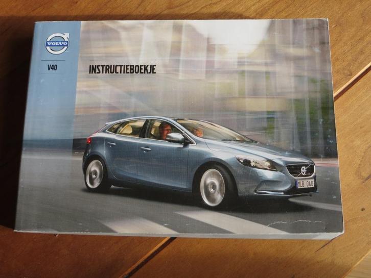 Instructieboek Volvo V40 benzine, V40 diesel +audio 2013, Auto diversen, Handleidingen en Instructieboekjes, Ophalen of Verzenden