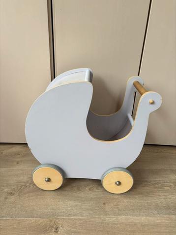 Sebra poppenwagen beschikbaar voor biedingen