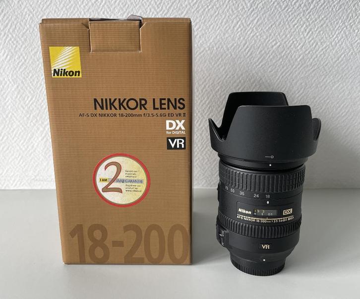 Nikon AF-S DX Nikkor 18-200mm f/3.5-5.6G ED VR II, Audio, Tv en Foto, Fotografie | Lenzen en Objectieven, Zo goed als nieuw, Telelens