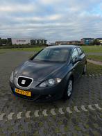 Seat Leon 1.6 75KW 2006 Grijs, 4 cilinders, Leon, Particulier, Zilver of Grijs