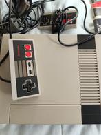 Nintendo nes met spellen enz., Ophalen, Gebruikt, Met 2 controllers, Met games