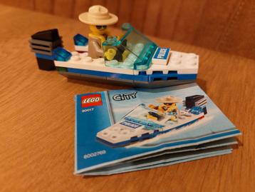 Lego City 30017 Politie boot beschikbaar voor biedingen