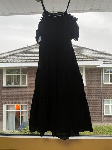Wednesday halloween costum ( 7 tot 9 jaar oud ) beschikbaar voor biedingen