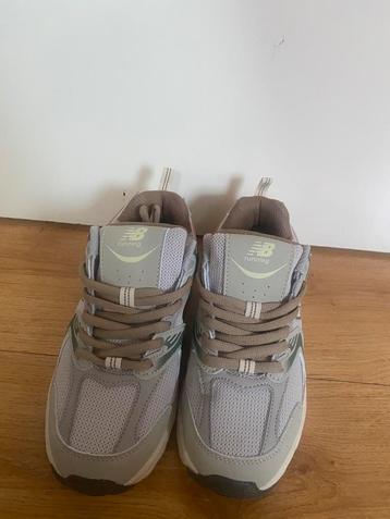New Balance 530 beschikbaar voor biedingen