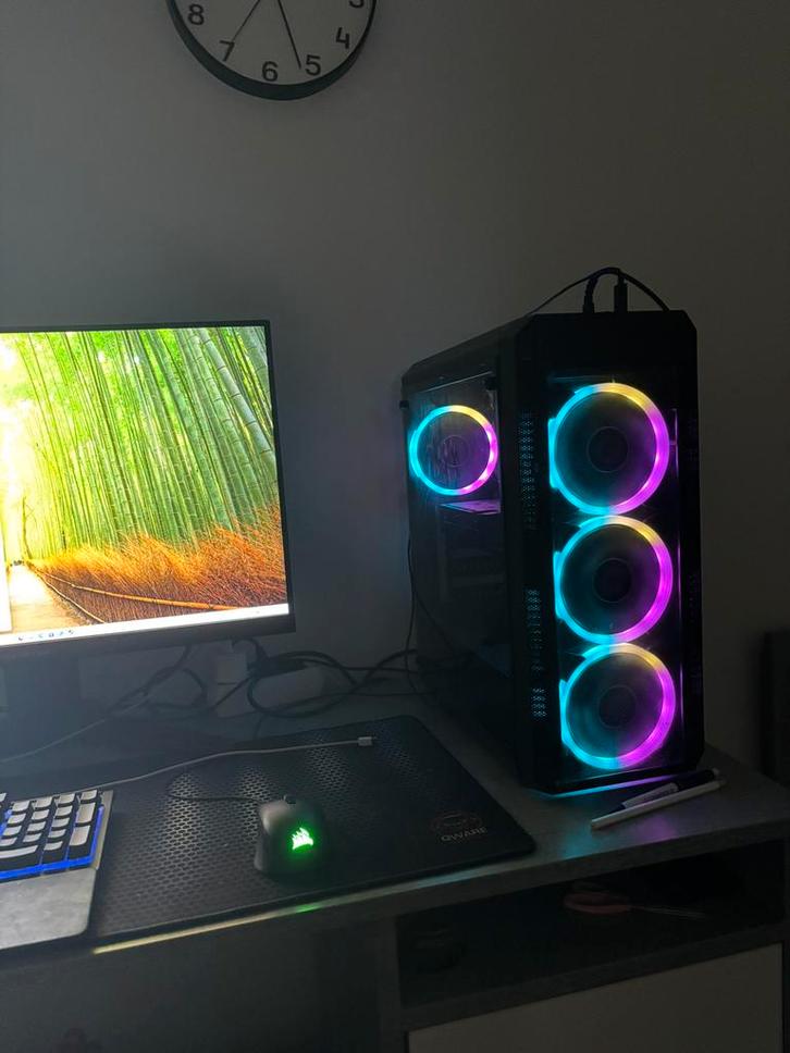 Nette gaming pc setup, Computers en Software, Desktop Pc's, Zo goed als nieuw, 4 Ghz of meer, Gaming, Ophalen