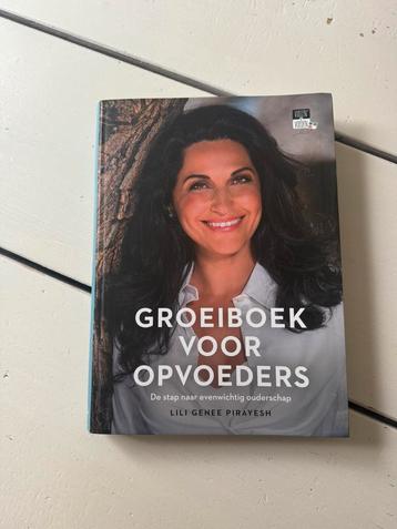 Lili Genee-Pirayesh - Groeiboek voor opvoeders beschikbaar voor biedingen