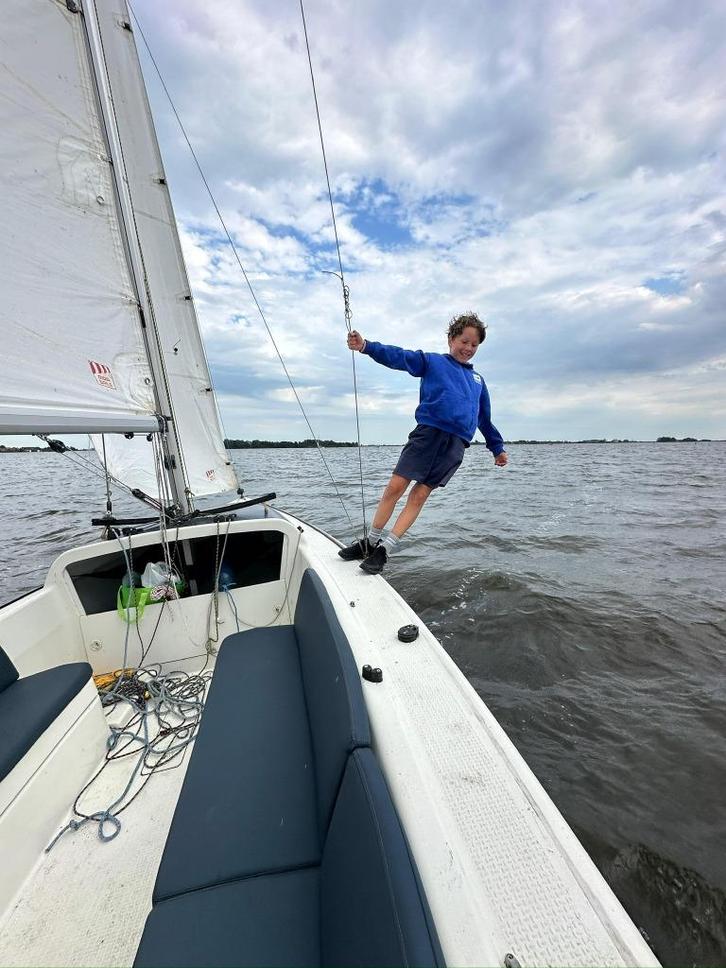 Aira 22 zeilboot (2018) – comfortabel & sportief, Watersport en Boten, Open zeilboten, Gebruikt, Overige typen, 6 meter of meer