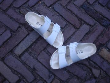 GRATIS VERZENDEN WITTE ARIZONA BIRKENSTOCK SLIPPERS 38 beschikbaar voor biedingen