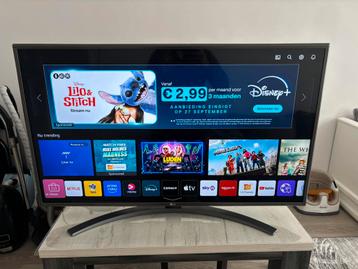 LG 43inch UHD 4K Smart tv - Werkt Top - Spelend te Zien! beschikbaar voor biedingen