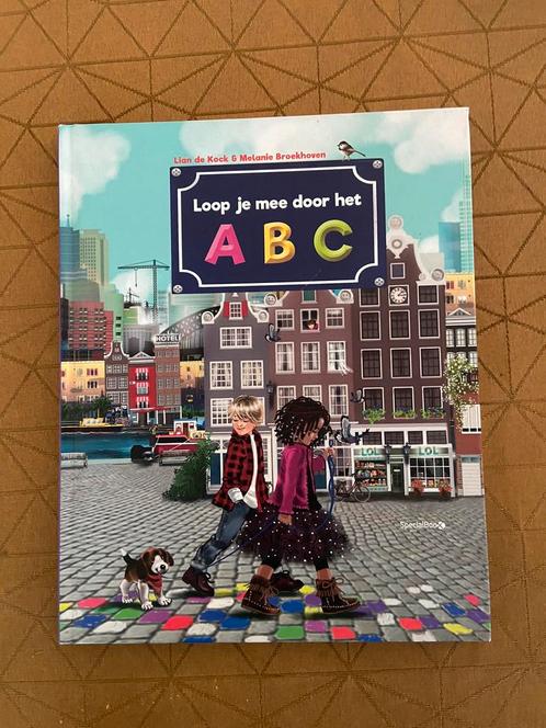 Brigitte Akster - Loop je mee door het ABC, Boeken, Kinderboeken | Jeugd | onder 10 jaar, Zo goed als nieuw, Ophalen of Verzenden