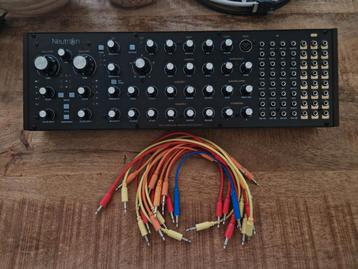 BEHRINGER NEUTRON with black panel and patch cables beschikbaar voor biedingen
