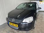 Volkswagen Polo 1.4-16V Optive, Voorwielaandrijving, Gebruikt, 4 cilinders, Zwart