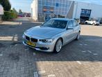 BMW 3-Serie (f30) 328i 245pk Aut 2012 Grijs, Auto's, BMW, Origineel Nederlands, Te koop, Zilver of Grijs, 5 stoelen