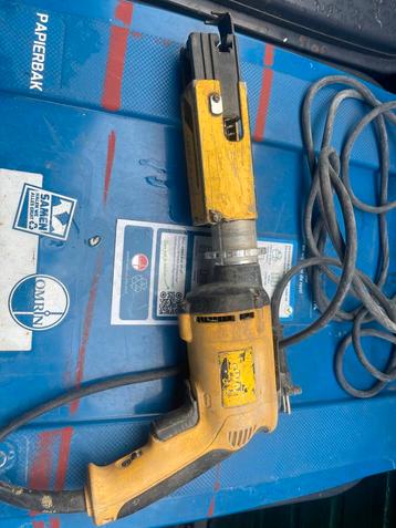 DeWalt DW274K-QS Schroefmachine beschikbaar voor biedingen
