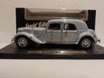 Citroen 16 CV Traction light grey 1952 Maisto metal 1:18 KRD, Ophalen of Verzenden, Zo goed als nieuw, Auto, Maisto