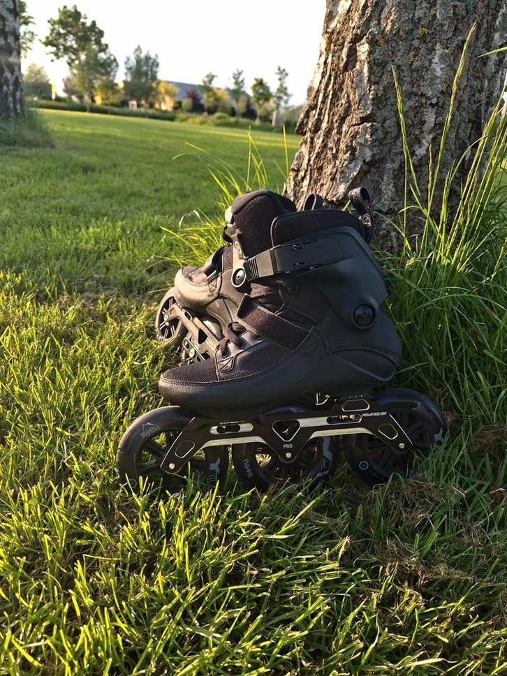Powerslide triple black  skeelers, Sport en Fitness, Skeelers, Zo goed als nieuw, Inline skates 4 wielen, Powerslide, Ophalen of Verzenden