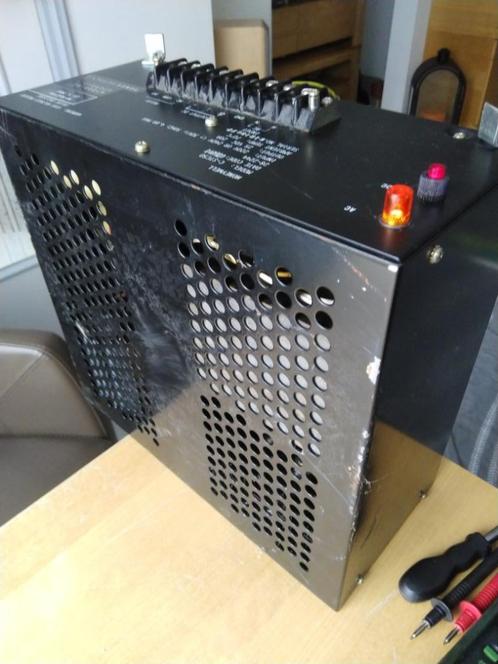 24 volt voeding ( Honeywell ), Hobby en Vrije tijd, Elektronica-componenten, Gebruikt, Ophalen