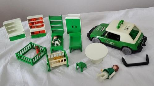Playmobil vintage retro met politie auto naar het ziekenhuis, Kinderen en Baby's, Speelgoed | Playmobil, Zo goed als nieuw, Ophalen of Verzenden