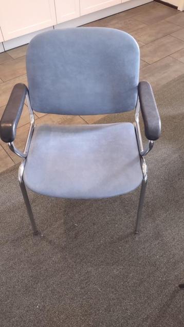 6 eetkamerstoel vintage beschikbaar voor biedingen