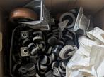 Gratis Zwenkwielen wielen wieltjes Bureaustoel  Geleidewiel, Doe-het-zelf en Verbouw, Zwenkwielen, Ophalen of Verzenden, Zo goed als nieuw