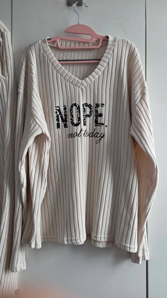 Mooie Huispakken🌺Heerlijk Materiaal🎀Mt XXL Splinternieuw, Kleding | Dames, Huispakken, Nieuw, Maat 46/48 (XL) of groter, Zwart