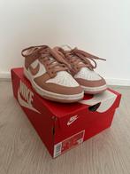 Nike Dunk Low sneakers - Rose (maat 38,5), Overige kleuren, Nike SB Dunk Low, Ophalen of Verzenden, Sneakers of Gympen