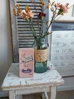 Oud doosje met oma's zeepjes ;-), Ophalen of Verzenden