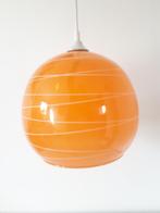 vintage hanglamp oranje bollamp oranje hanglamp jaren 70, Huis en Inrichting, Lampen | Hanglampen, Gebruikt, Ophalen of Verzenden