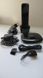 Logitech Harmony Elite met Hub, Audio, Tv en Foto, Afstandsbedieningen, Gebruikt, Game console, Universeel, Ophalen of Verzenden