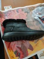 Zwarte Skechers Enkellaarsjes - Maat Onbekend, Ophalen, Skechers, Zwart, Lage of Enkellaarzen