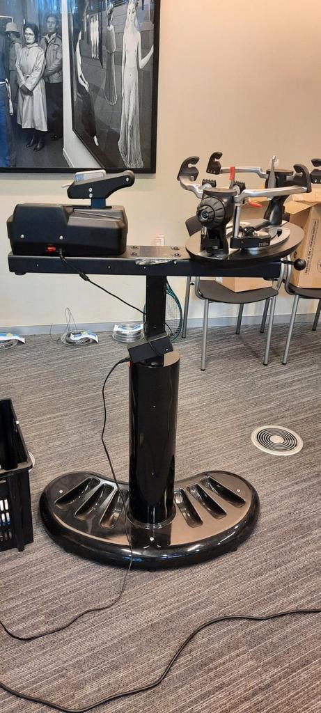 Tourna/Xpider Ennox bespanmachine, Sport en Fitness, Tennis, Zo goed als nieuw, Racket, Overige merken, Ophalen of Verzenden