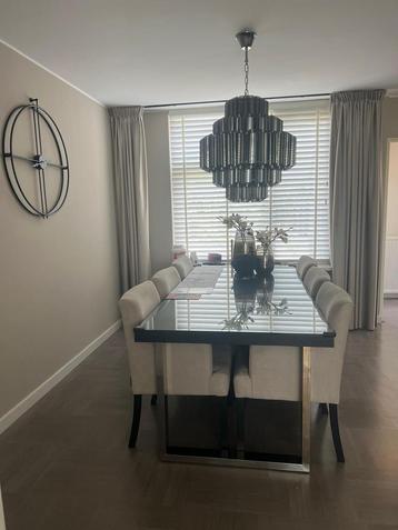 Moderne Eethoek – Tafel + 8 Stoelen beschikbaar voor biedingen